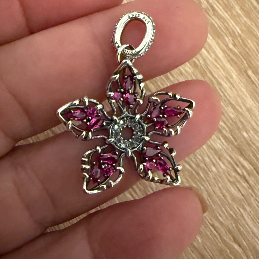 Stranger Things Demorgorgon Large Dangle Silver C… - image 3